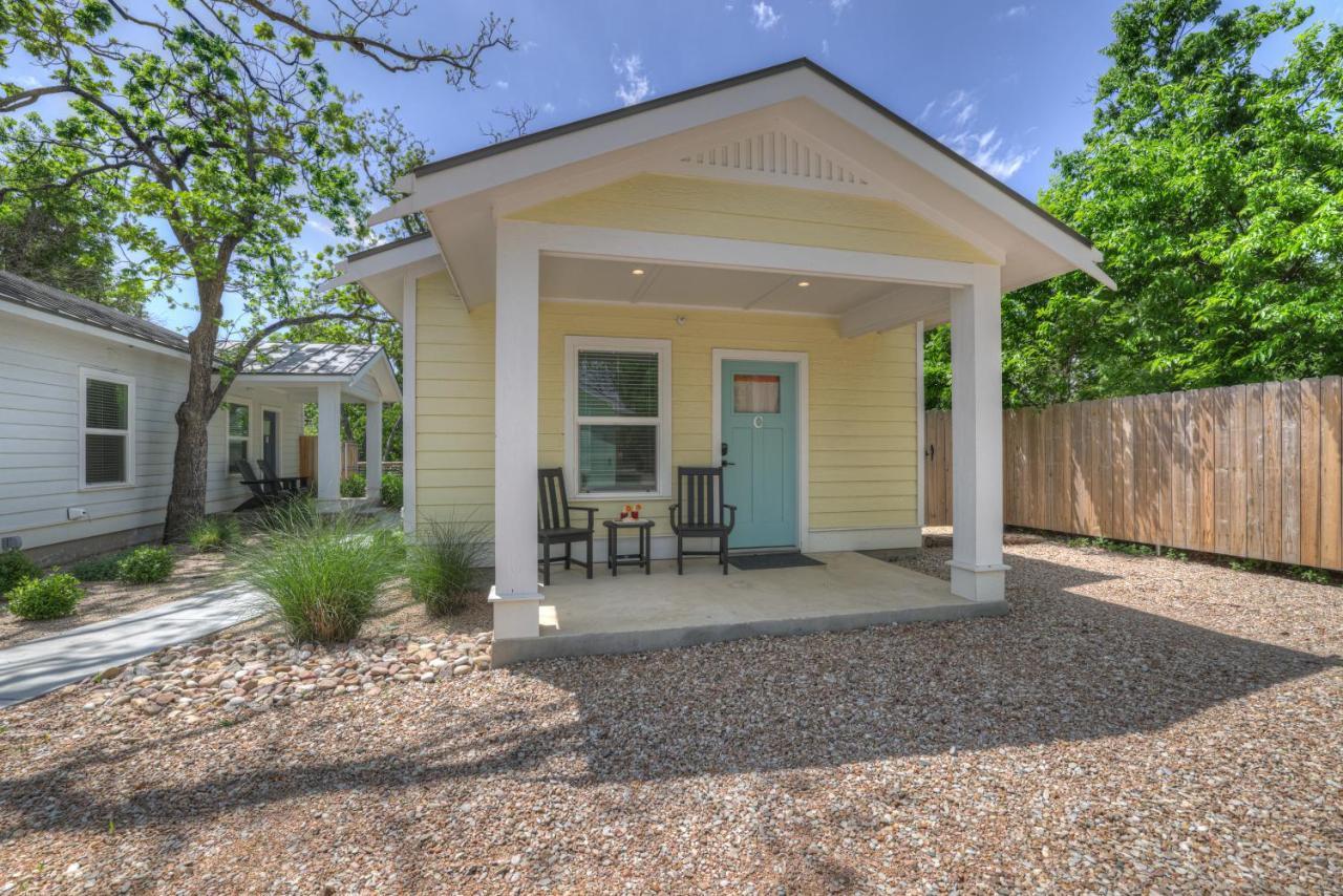 The Grove-C With Hot Tub - Walk To Main Street Villa Fredericksburg Exterior foto